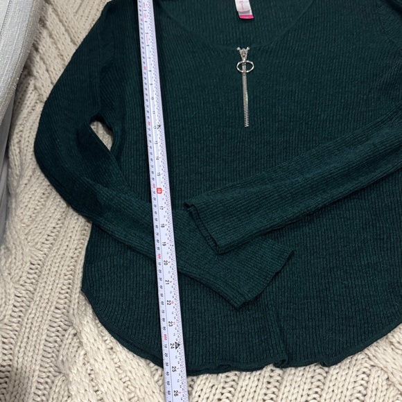 No Boundaries Evergreen Ribbed Sweater (Juniors 2xl- fits women’s L/XL - Picture 3 of 5
